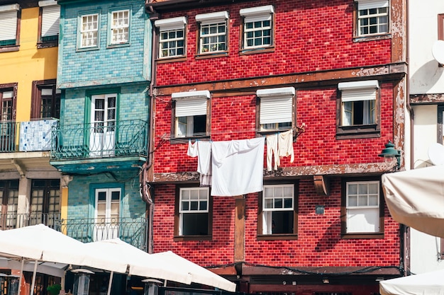 Centro de la ciudad de Oporto en otoño