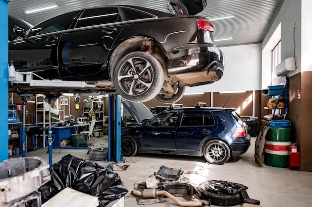 Centro de servicio de automóviles Auomobile herramientas para la reparación y comprobación