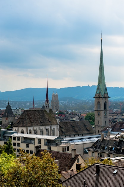 Centro de Zúrich. Imagen de la antigua ciudad europea, vista desde arriba.