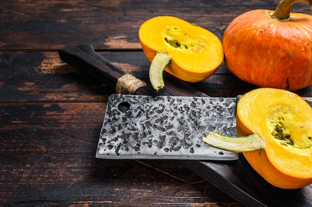 Foto cerca de calabazas maduras frescas y orgánicas