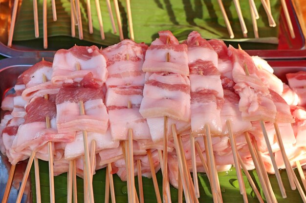 Cerdo asado en la comida de la calle