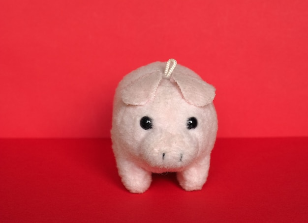 Cerdo de peluche rosa