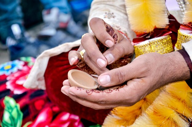 Cerimônia de casamento hindu detalhes do casamento indiano tradicional na índia