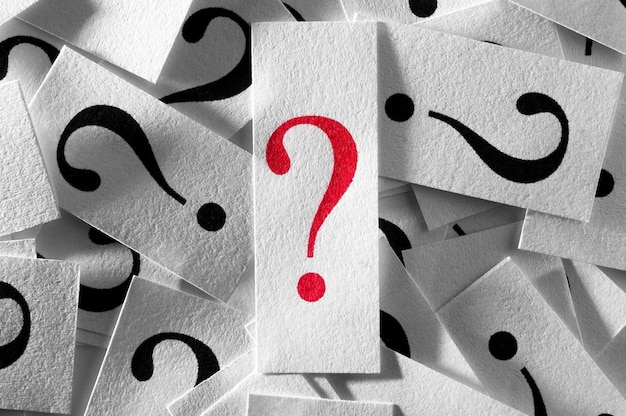 Cerrar demasiados antecedentes de signos de interrogación