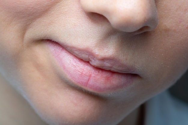 Cerrar foto de labios de mujer