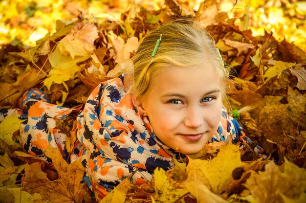 Cerrar foto de una niña sonriente