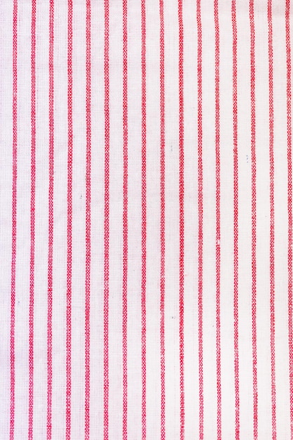 Cerrar Servilletas o toallas dobladas en rojo y blanco Vista superior Fondo de toallas verticales