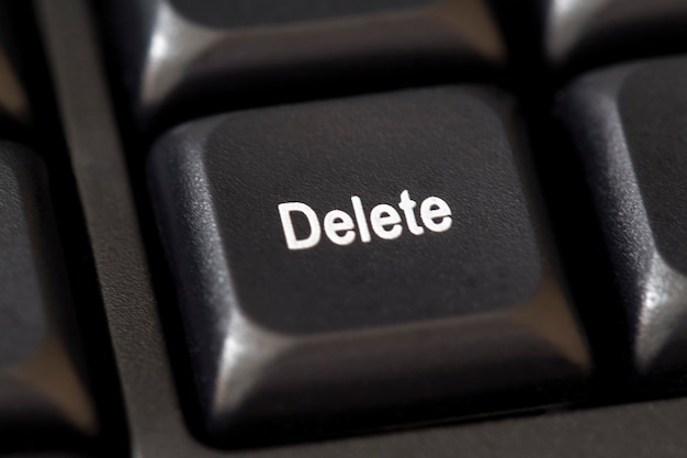cerrar la tecla de borrar en un teclado de computadora