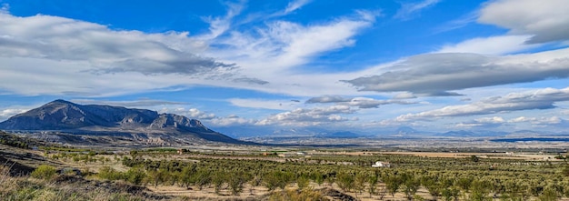 cerro de jabalcon en el geoparque del norte de granada