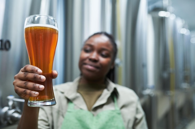 Cerveja produzida em pequena cervejaria