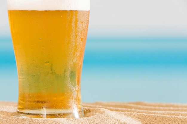 Cerveza en la playa