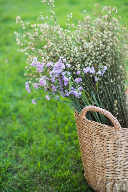 Cesta de flores