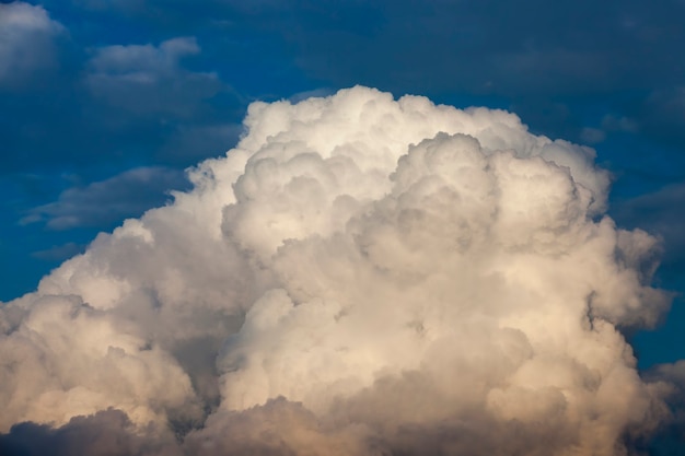 Foto céu com nuvens