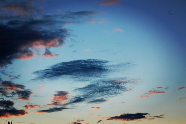 Foto - céu nublado em pilawa