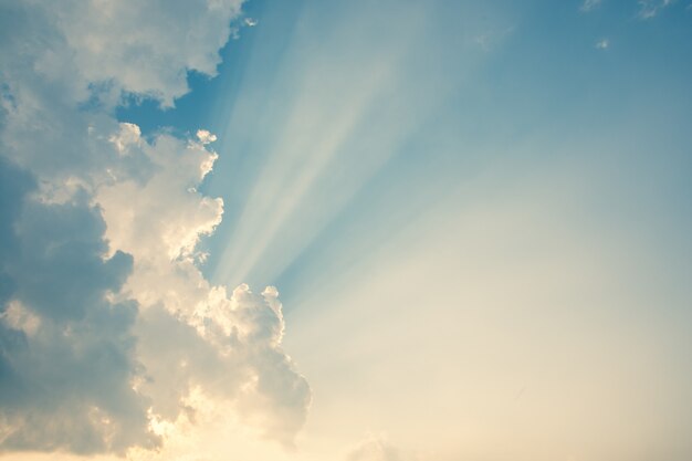 Foto céu, nuvens e sol