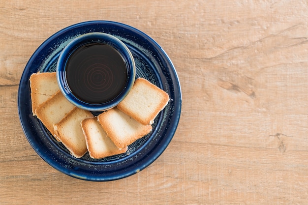 chá com biscoito