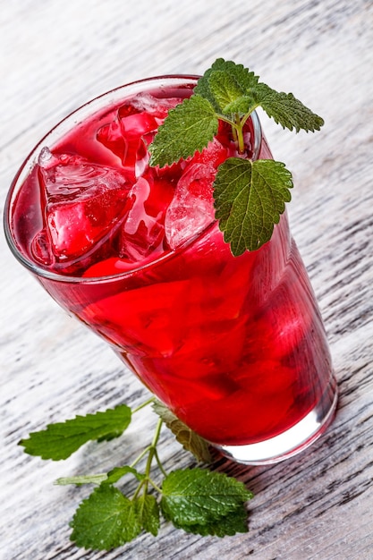 chá gelado de hibisco