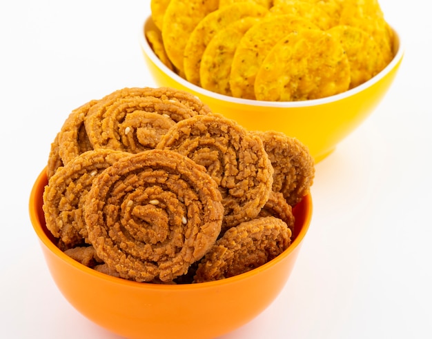 Chakli de lanche tradicional indiano com Masala Khari