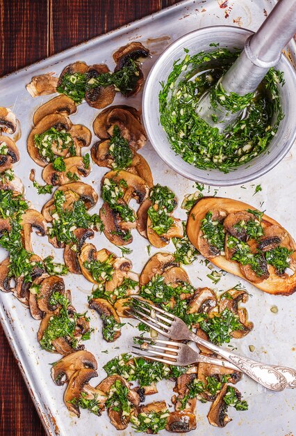 Champiñones al horno con chimichurri