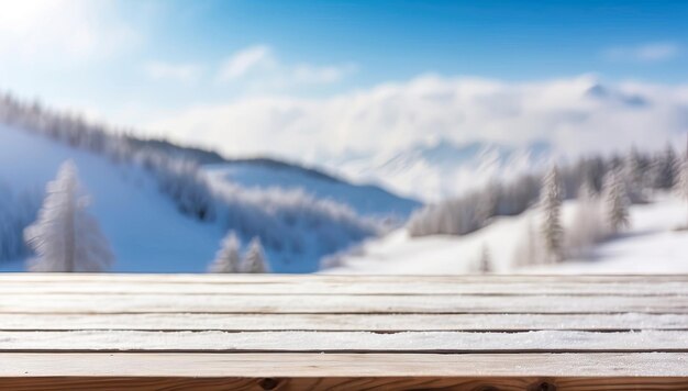Chão de mesa de madeira vazia para uma exposição de produtos em fundo em atividades ao ar livre de inverno com neve