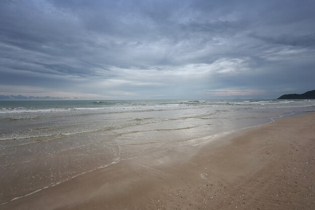 Chao Lao Beach, a praia na província de Chanthaburi.