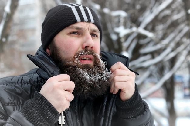 chapéu de homem barbudo inverno