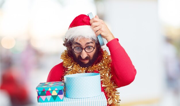 Chapéu de Papai Noel jovem. conceito natal