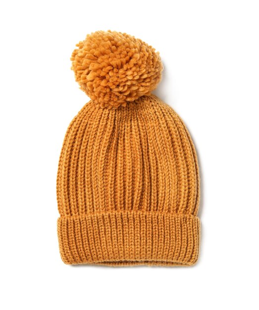 Chapéu feminino de malha laranja isolado na vista superior branca