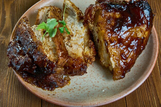 Char siu doce e pegajoso, carne de porco grelhada chinesa