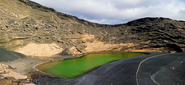 Foto charco verde em lanzarote