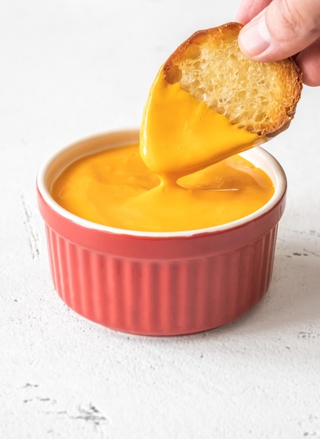 Cheddar-Dip-Sauce