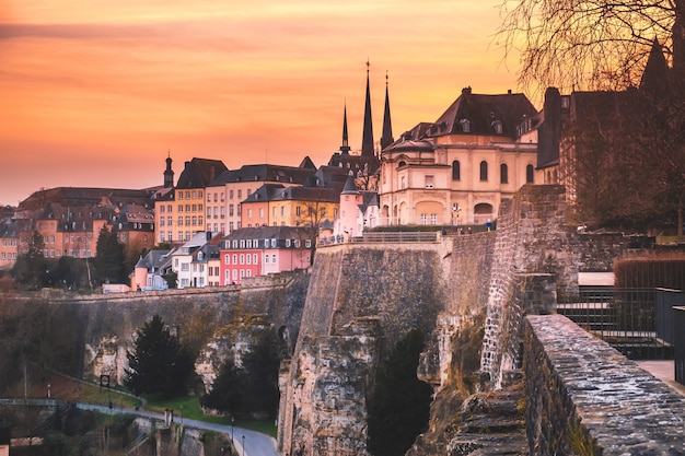 Chemine de la Corniche en Luxemburgo ciudad