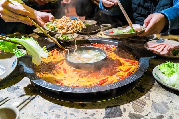 Chengdu Hot Pot Sichuan Chafing Dish war in der Region Sichuan und Chongqing sehr beliebt