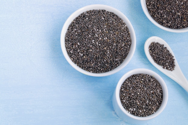 Chia-Samen. gesundes Superfood für die richtige Ernährung.