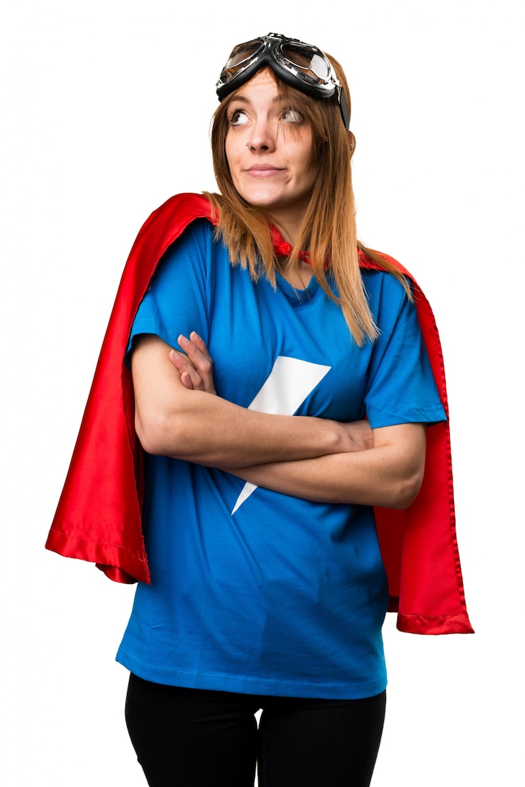 Foto chica bonita superhéroe haciendo gesto sin importancia