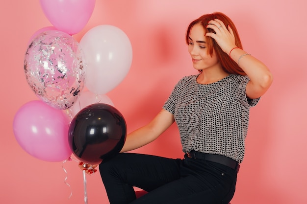 chica con globos