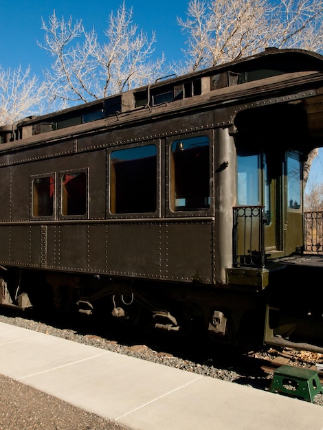 Foto chicago burlington & quincy business car no. 96 como oficina ambulante con alojamiento para pasar la noche y cocina.