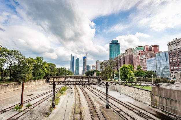 Chicago Street View an einem wolkigen Tag