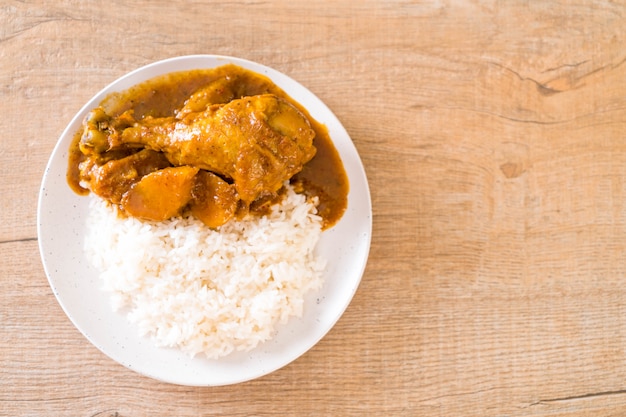 Chicken Massaman Curry Paste mit Reis