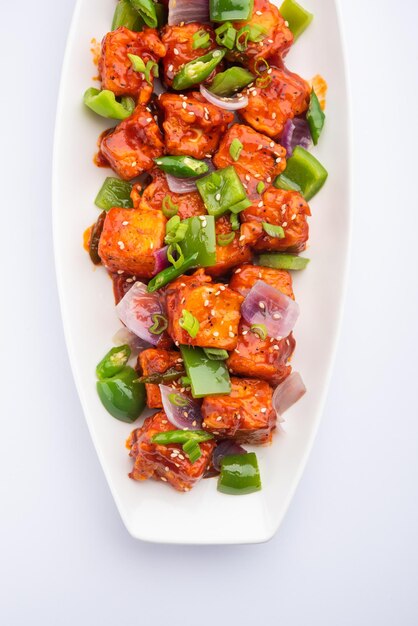 Chilli paneer dry é feito com queijo cottage, comida chinesa indo