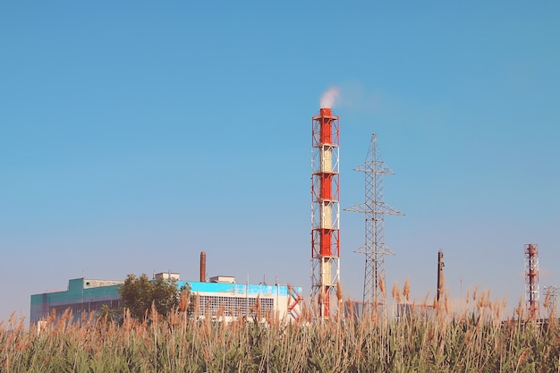 Chimenea industrial de humo.