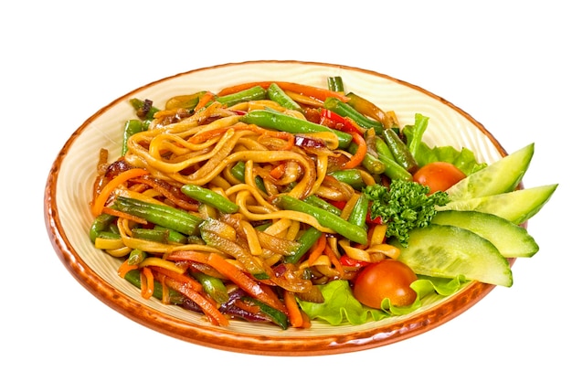 Chinesische gebratene Nudeln
