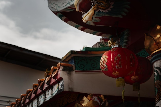 Chinesische Neujahrslaterne im chinesischen Tempel. Chinesischer Neujahrsfesthintergrund