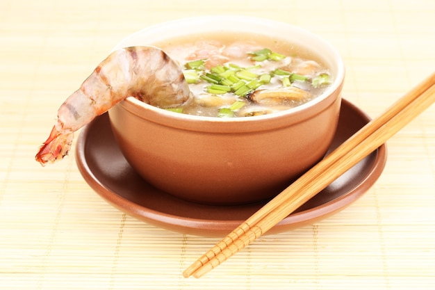 Chinesische Suppe