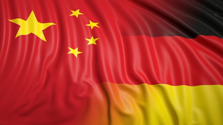 Chinesische und deutsche Flaggen