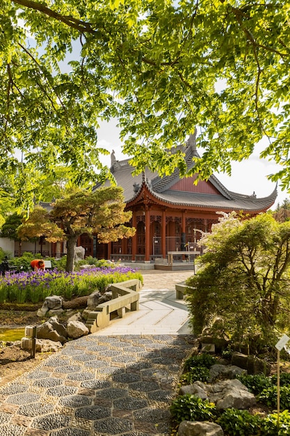 Chinesischer Tempel im Abschnitt Chinesischer Garten im botanischen Garten von Montreal, Quebec, Kanada