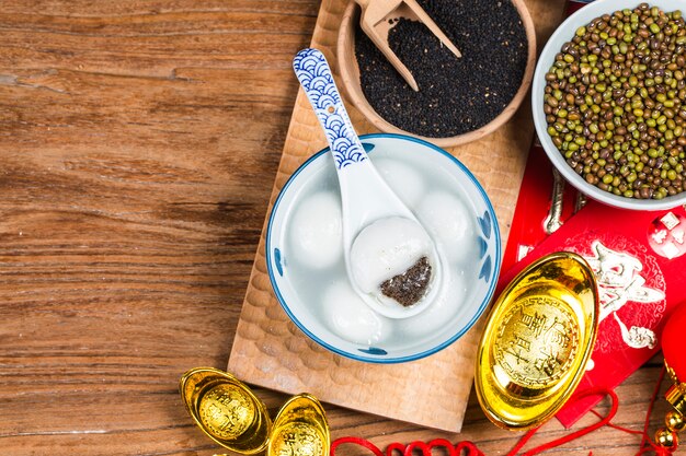 Chinesisches Laternen-Festivallebensmittel, -reichtum und -prosperität. Glutinous Reisbälle