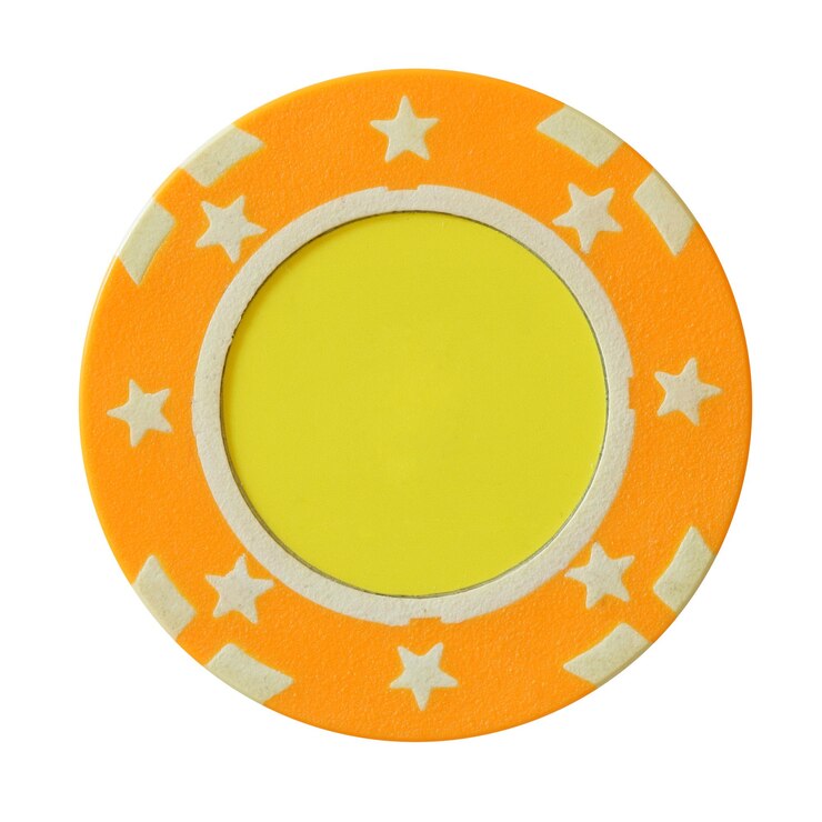 Foto el chip amarillo del casino.