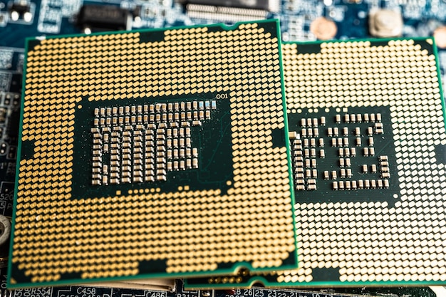 Chip de unidad de procesador central de CPU Chip en placa de circuito en PC y tecnología de computadora portátil