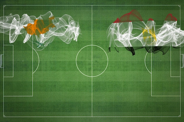 Chipre vs Egipto Partido de fútbol colores nacionales banderas nacionales campo de fútbol juego de fútbol Concepto de competencia Espacio de copia